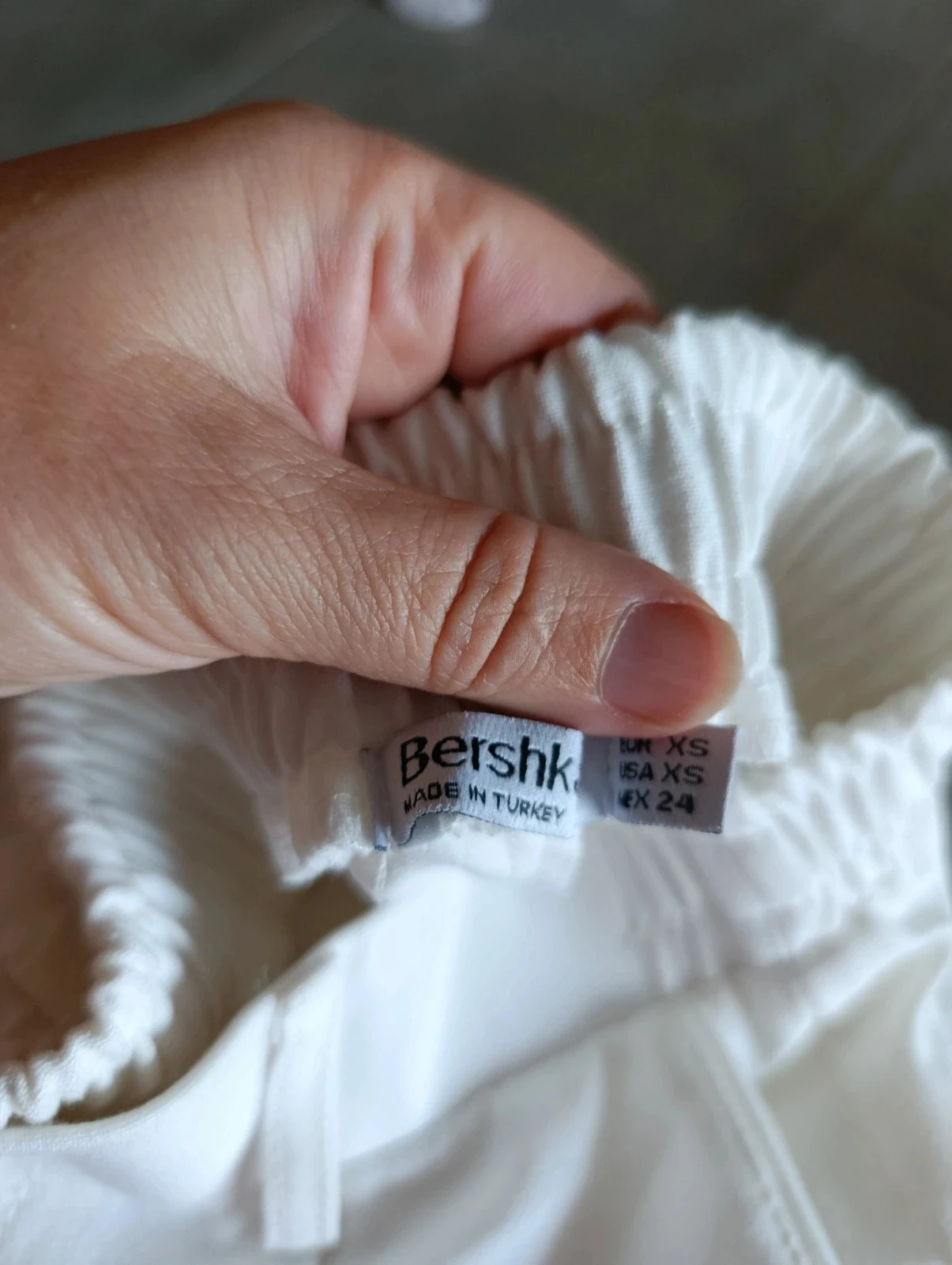 Bershka off-white trousers XS – elastic waist – comfortable – photo 7